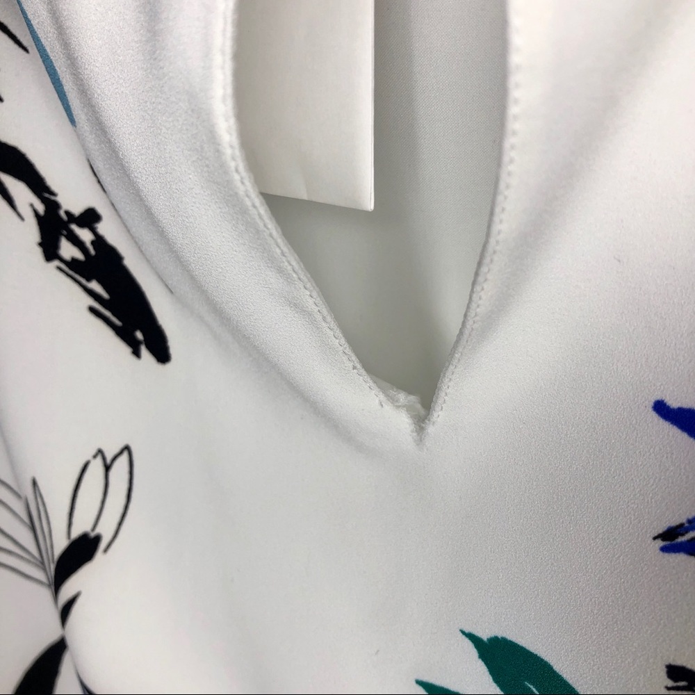 Halogen Stretch Knit Floral Dress. - Picture 8 of 8